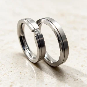 Alianzas acero diamante Martina — alianzas de acero con diamante, hecho a mano en el taller de Barcelona