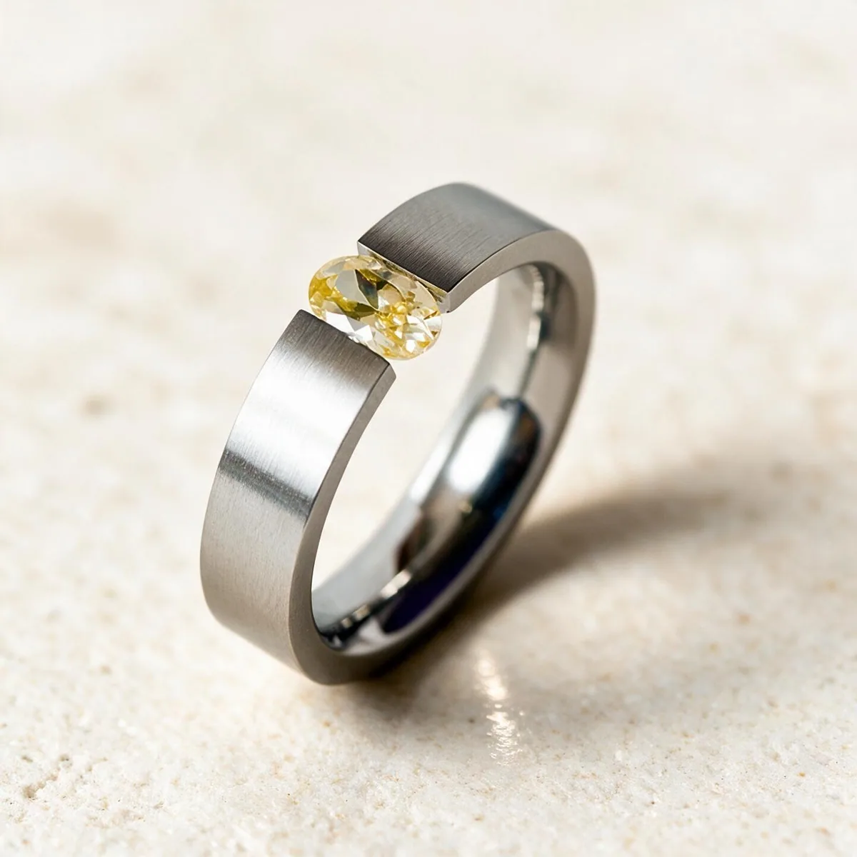 Anillo acero circonita Rosario — anillo de acero para mujer, hecho a mano en el taller de Barcelona (vista 2)
