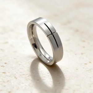 Anillo acero inoxidable y antialérgico hombre Jack — anillo de acero para hombre, hecho a mano en el taller de Barcelona